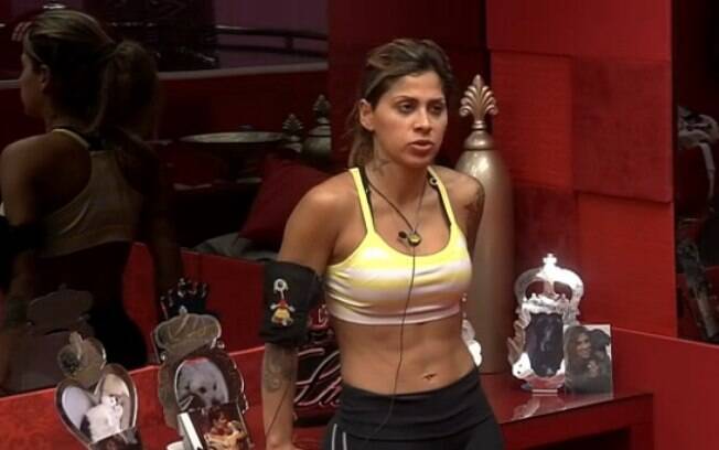 Vanessa diz ter beijado Preta Gil e Jair Rodrigues