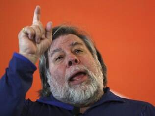 Woz, um dos fundadores da Apple, acredita que a empresa possa fazer um aparelho Android