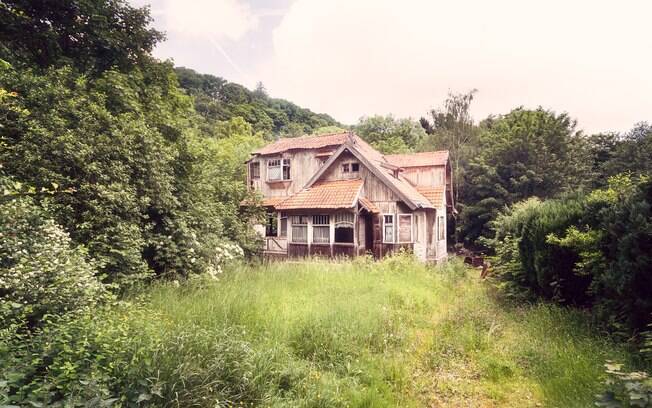 Residência abandonada no norte da França
