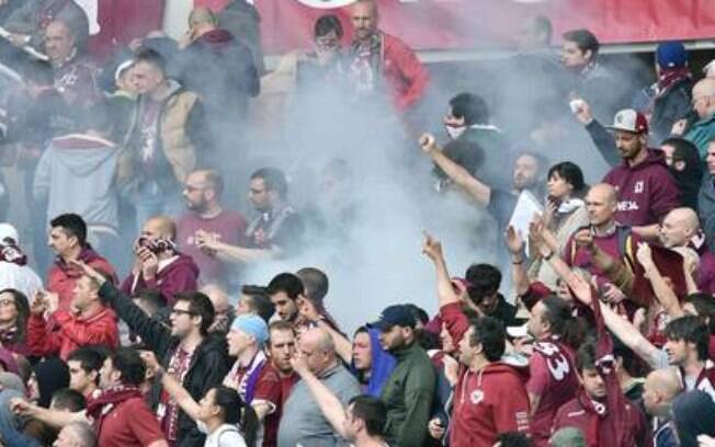 Polícia da Itália encontra 'arsenal' bélico para torcidas de Juventus e Torino