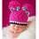 Que tal uma touquinha toda rosa com detalhes em braco e preto?. Foto: Pinterest/Mindy VV