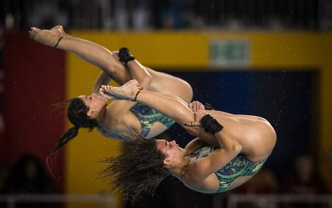 Ingrid Oliveira e Giovanni Pedroso foram prata no salto da plataforma de 10m nos Jogos Pan-Americanos de Toronto
