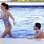 Elano pega Cida na piscina com Conrado e termina tudo com a namorada. Foto: Divulgação/TV Globo