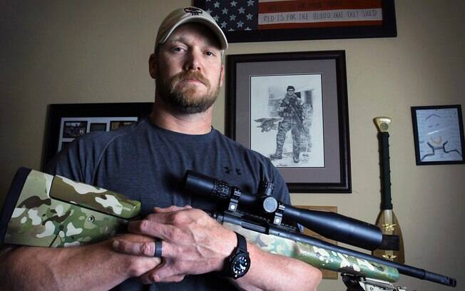 Chris Kyle, o militar que inspirou o filme 'Sniper Americano', em foto de 2012