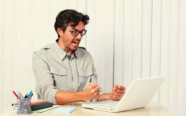 Evite a treta na internet para não se estressar