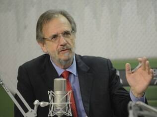 Miguel Rossetto, ministro-chefe da Secretaria-Geral da Presidência da República