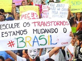 Democracia. 
Estudiosos avaliam que população estará mais preparada para fiscalizar as instituições