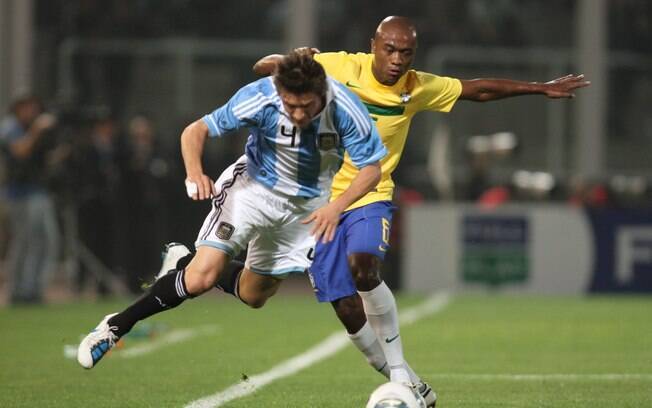 ⏱️ Muita tensão, pouco jogo: Brasil e Argentina vão ao intervalo empatando