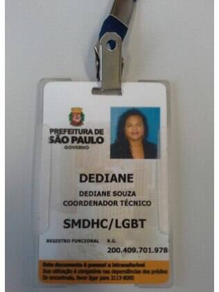 Crachá de Dediane Souza na Secretaria de Direitos Humanos