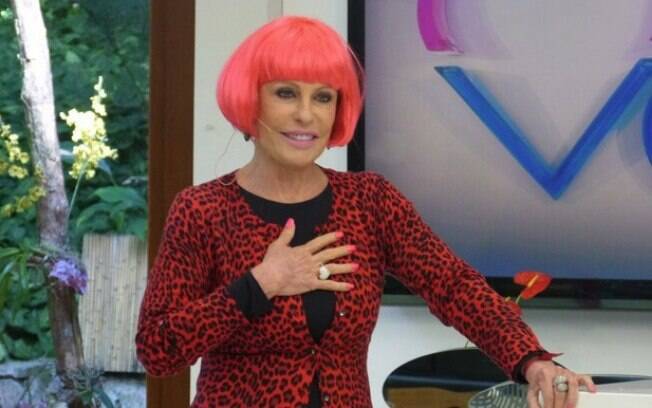Ana Maria usou peruca rosa para homenagear a novela 'Meu Pedacinho de Chão'