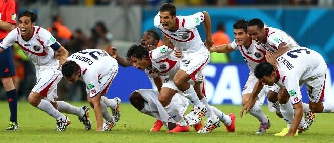 Surpresa da Copa, Costa Rica bate a Grécia nos pênaltis e vai às quartas