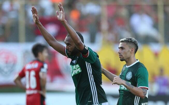 COMENTE: Trocar Alecgol por Sassá é uma boa?