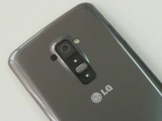 Traseira do G Flex fica facilmente marcada por digitais