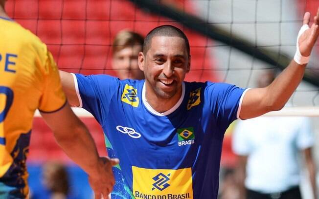 Serginho se despediu da seleção brasileira de vôlei