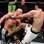 Gracie (à dir.) dá chute na barriga de Jadine no Strikeforce. Foto: Getty Images