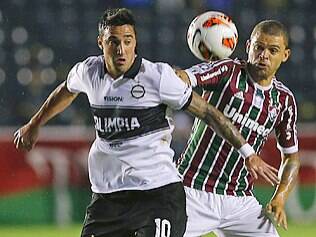 Fluminense empata com o Olimpia