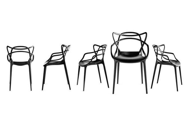 A cadeira Masters: união da Série 7, de Arne Jacobsen, da Tulipa, de Eero Saarien, e da Eiffel Chair, de Charles Eames