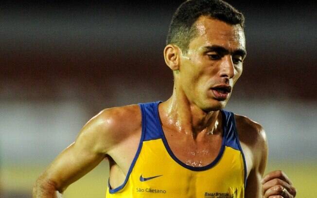 Marilson Gomes: o bicampeão da Maratona de Nova York sente dores na panturrilha e não foi convocado para o Pan. Foto: Divulgação
