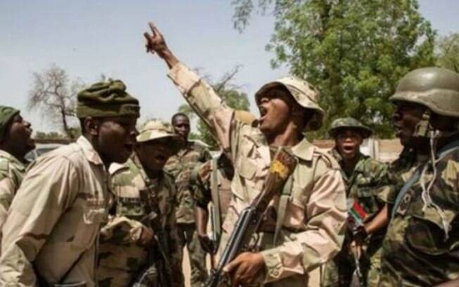 Ativistas dizem que Boko Haram já sequestrou mais de 2 mil mulheres