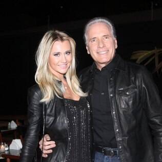 Ana Paula Siebert e Roberto Justus no aniversário de Sergio Quintela, em São Paulo