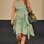 Bem melhor o vestido com assimetrias. Foto: Julien pereira