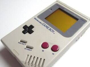 Um Game Boy como este, com o jogo Tetris incluído, foi vendido por US$ 1.050