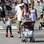Cynthia Howlett também aproveitou o calor no Rio para passear com os filhos. Foto: AgNews/PhotoRioNews