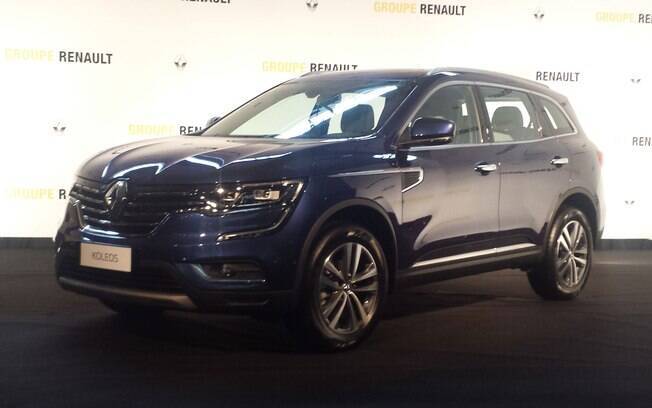 Criado na França pela Renault, o Koleos é oferecido apenas na Ásia, com produção na Coreia do Sul e China. Deve ser vendido por aqui entre R$ 150 mil e R$ 160 mil.