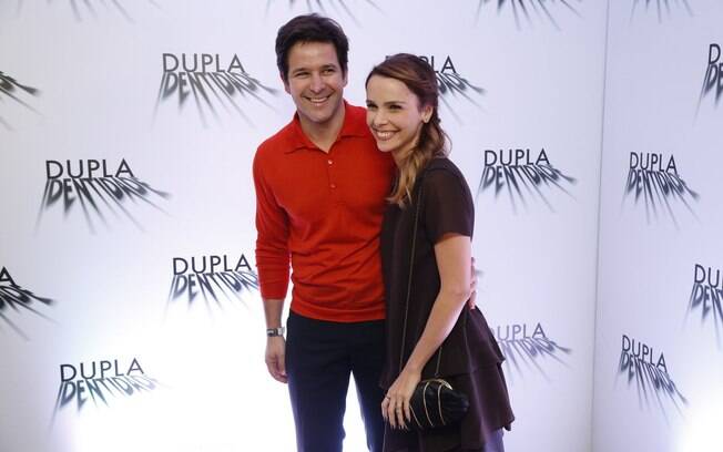 Débora Falabella foi com o namorado, o ator Murilo Benício