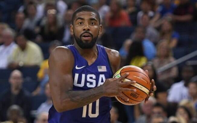 O jogador da NBA Kyrie Irving