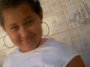 Outra menina desaparecida, Francielly Santos usou o Facebook para fazer um desabafo na última segunda-feira