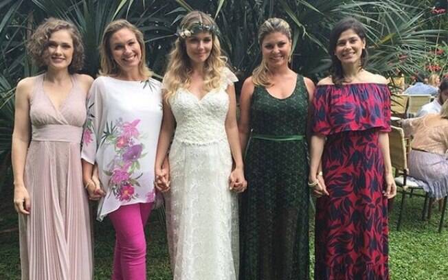 Graziela com as ex-paquitas Gisele Delaia, Andrezza Cruz, Bárbara Borges e Van Mello