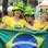 Grupo de torcedoras exibem animadas a bandeira do Brasil antes de entrar no Maracanã para ver a final da Copa das Confederações (30/6). Foto: Vanessa Carvalho/Brazil Photo Press
