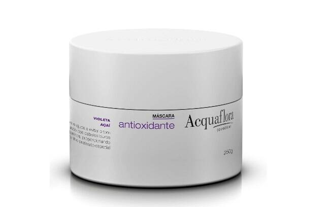 Máscara antioxidante e nutritiva de violeta e açaí (Acquaflora). R$ 28,91 (250 g)