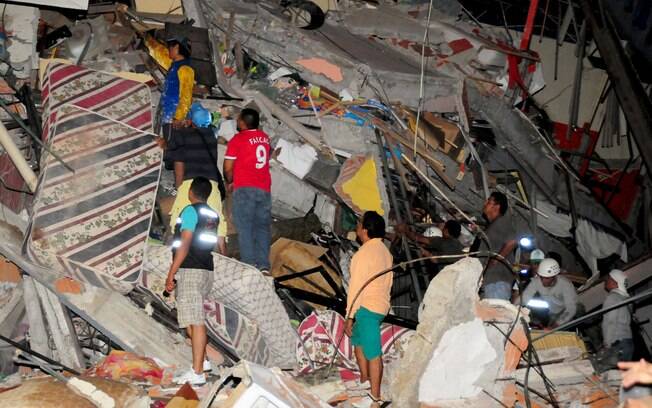 Foi o terremoto mais forte em dÃ©cadas ocorrido no Equador