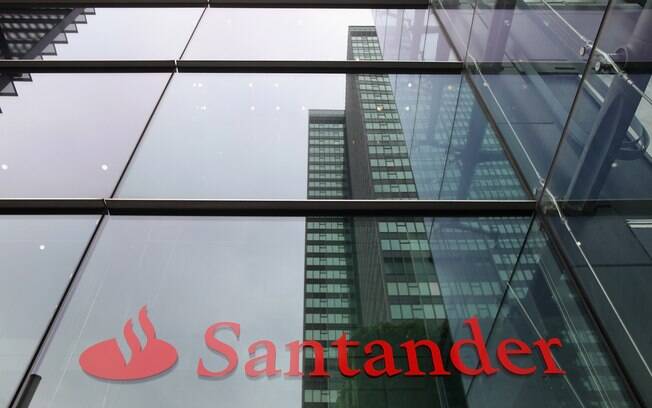 Santander abre mil vagas de estágios. Inscrições poderão ser feitas no fim de março
