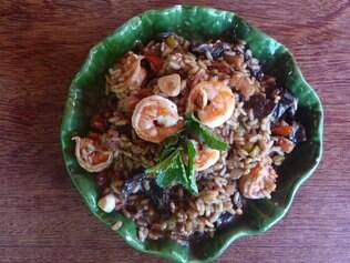 O risoto de funghi com camarão não está no cardápio do restaurante Mar de Estrelas, mas vale a pena pedir