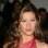 Gisele Bündchen investe em franja sexy com topete e caimento lateral. Foto: GettyImages