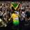 Jamaicano Usain Bolt é festejado por 80 mil pessoas no Estádio Olímpico de Londres. Foto: Stu Foster/Getty Images