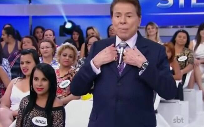 Silvio Santos faz propaganda gratuita do Netflix e pede um mês de graça