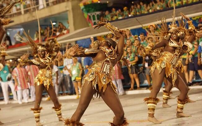 Com enredo sobre Maria Bethânia, a Mangueira venceu o carnaval do Rio de Janeiro