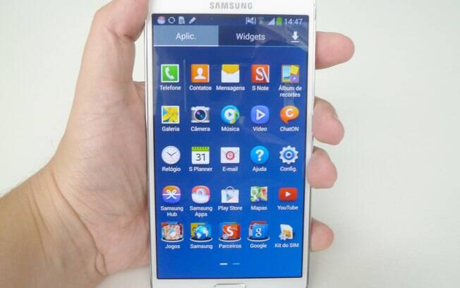 Galaxy Note III tem tela de 5,5 polegadas - Preço médio de R$ 1.800