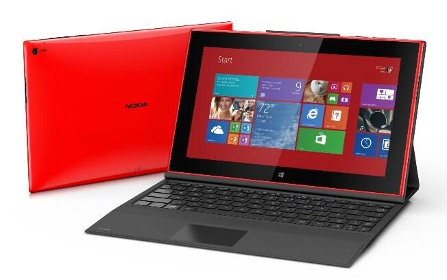Primeiro tablet da Nokia, Lumia 2520 oferece autonomia de até 16 horas (com uso do teclado vendido separadamente)