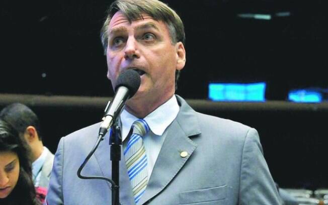 Jair Bolsonaro defende comentou ao iG o beijo gay na novela