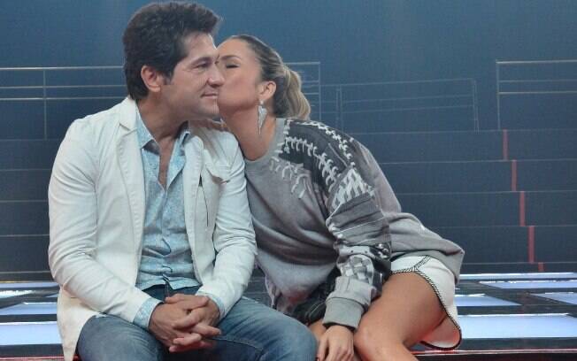 Daniel ganha beijo de Claudia Leitte