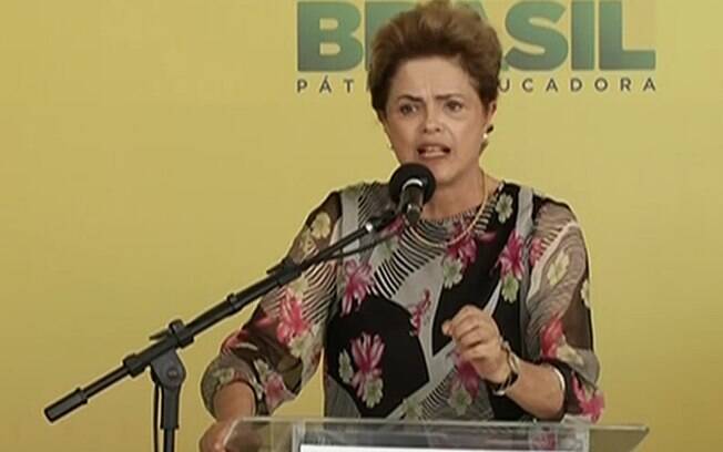 Presidente Dilma Rousseff durante entrega de unidades do Minha Casa Minha Vida na Paraíba