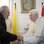 Foto divulgada pelo Osservatore Romano, jornal do Vaticano, mostra papa Bento 16 com o líder cubano Fidel Castro em Havana. Foto: AP