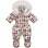Roupa para neve com capuz e revestimento de pele (US$ 275,42), Moschino (www.childrensalon.com). Foto: Divulgação