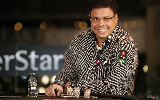 Ronaldo é um dos embaixadores da PokerStars no Brasil