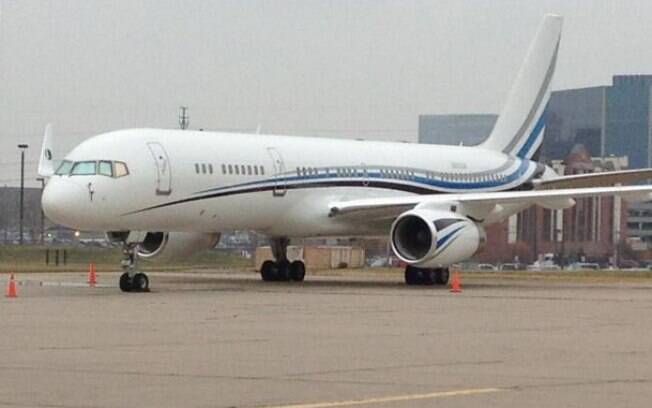 O Boeing 767 teve seus assentos modificados para ficar mais confortável para os jogadores do Dallas, que são um pouco mais altos que o normal